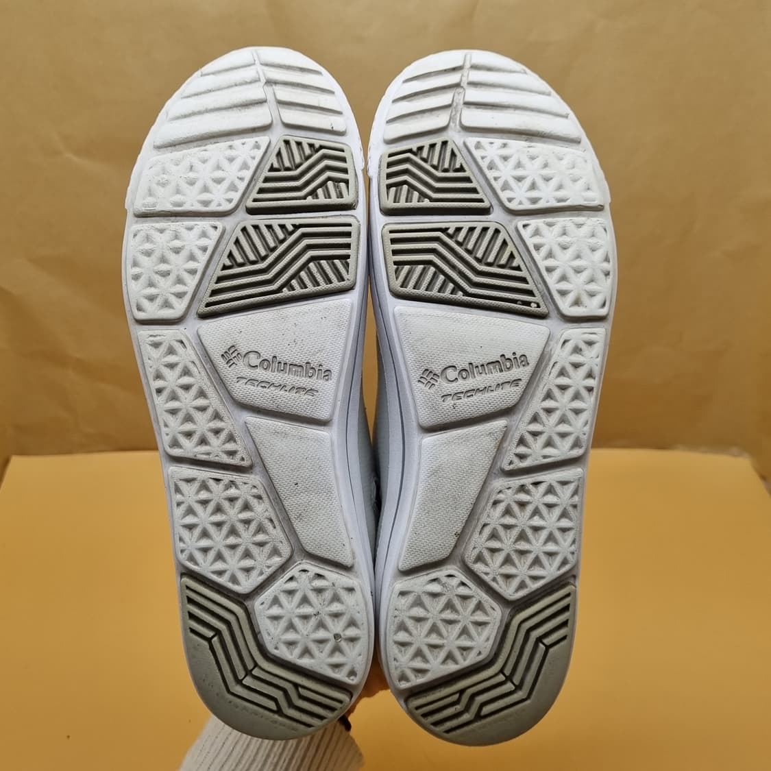 컬럼비아 호손 워터프루프 여성미드230  상품이미지3