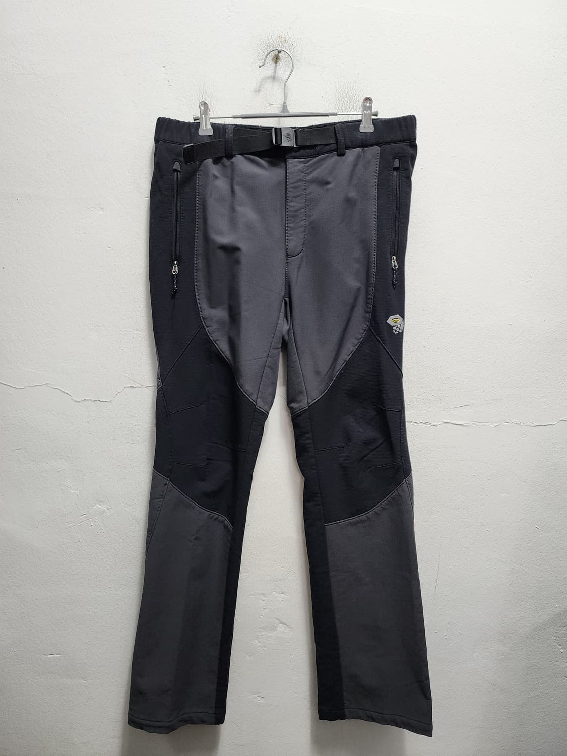 마운틴하드웨어 등산용 기능성 벨티드 기모바지  상품이미지1