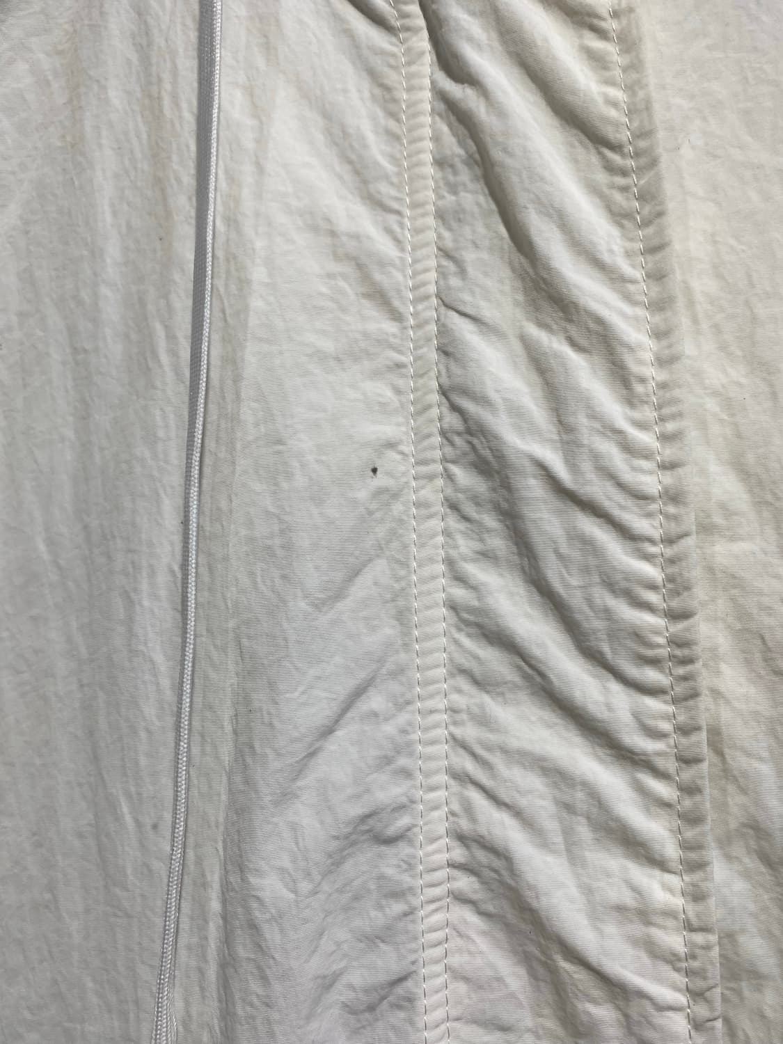 Lax dan tia 디테쳐블 슬리브 바람막이 상품이미지6