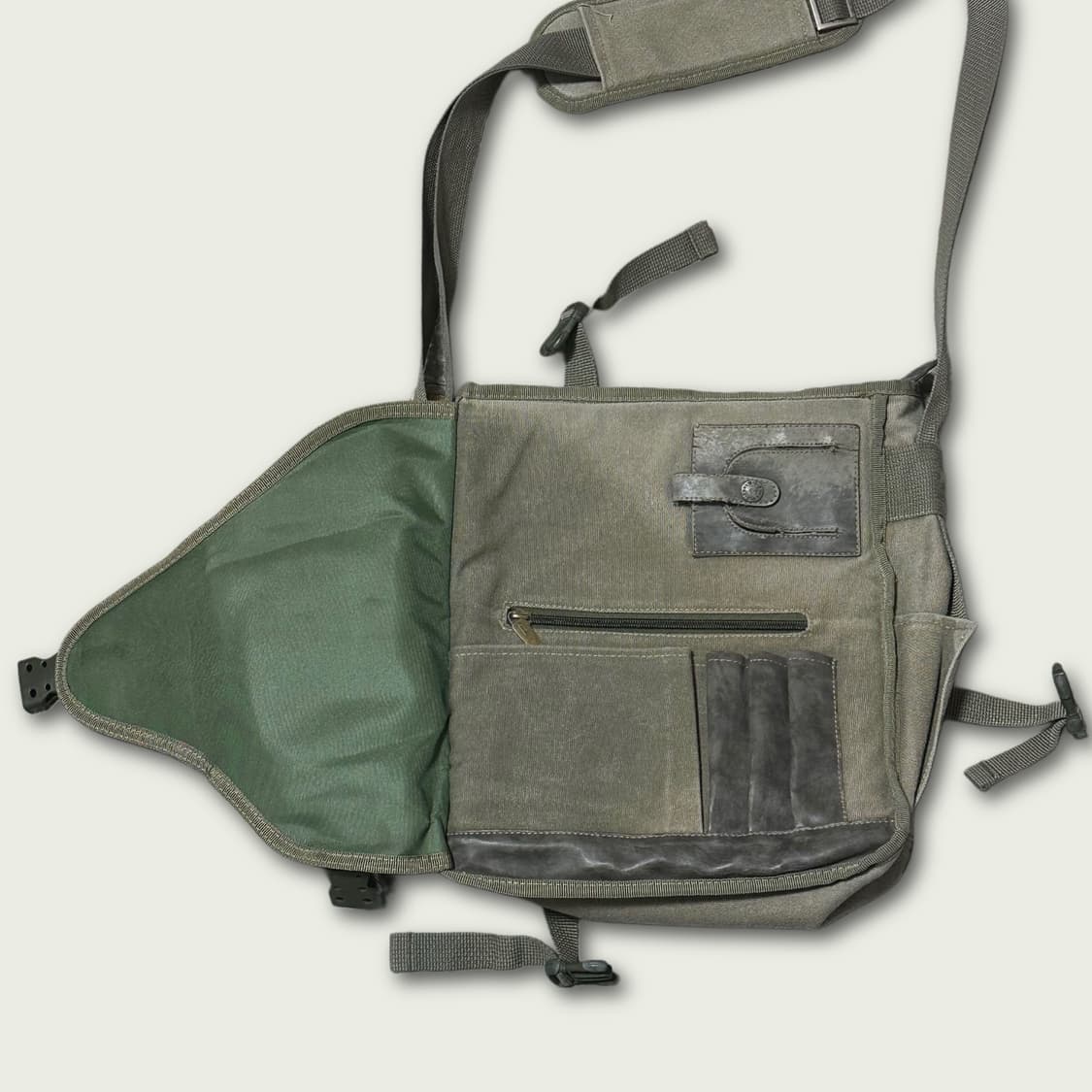 00's 디젤 Spare parts 유틸리티 크로스백   상품이미지3