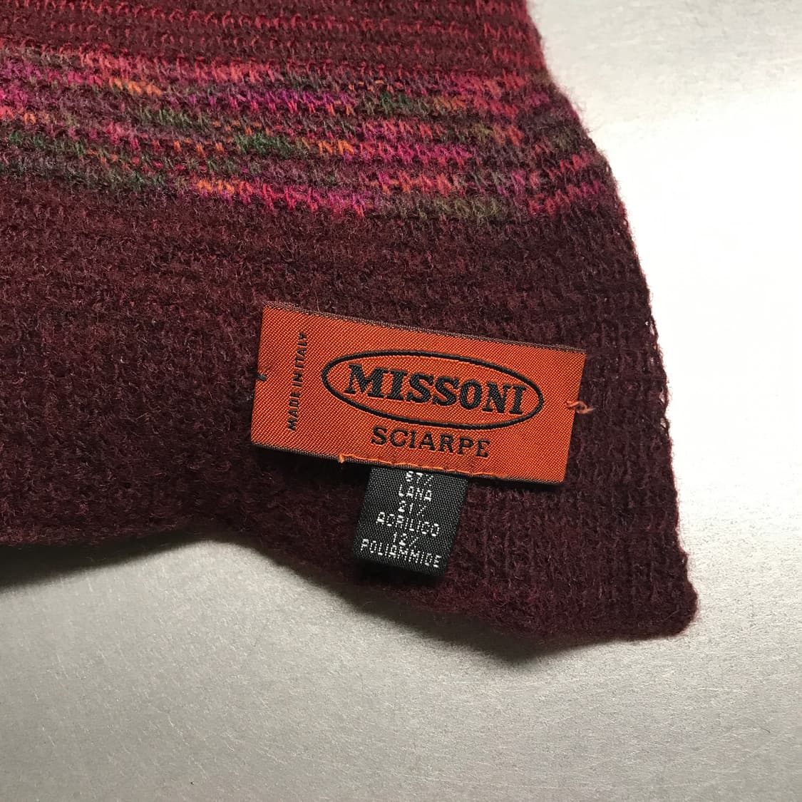 미쏘니 버건디 머플러 상품이미지4