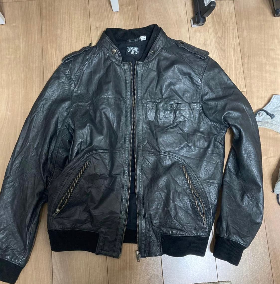 후드 탈 부착 가죽 자켓 상품이미지5