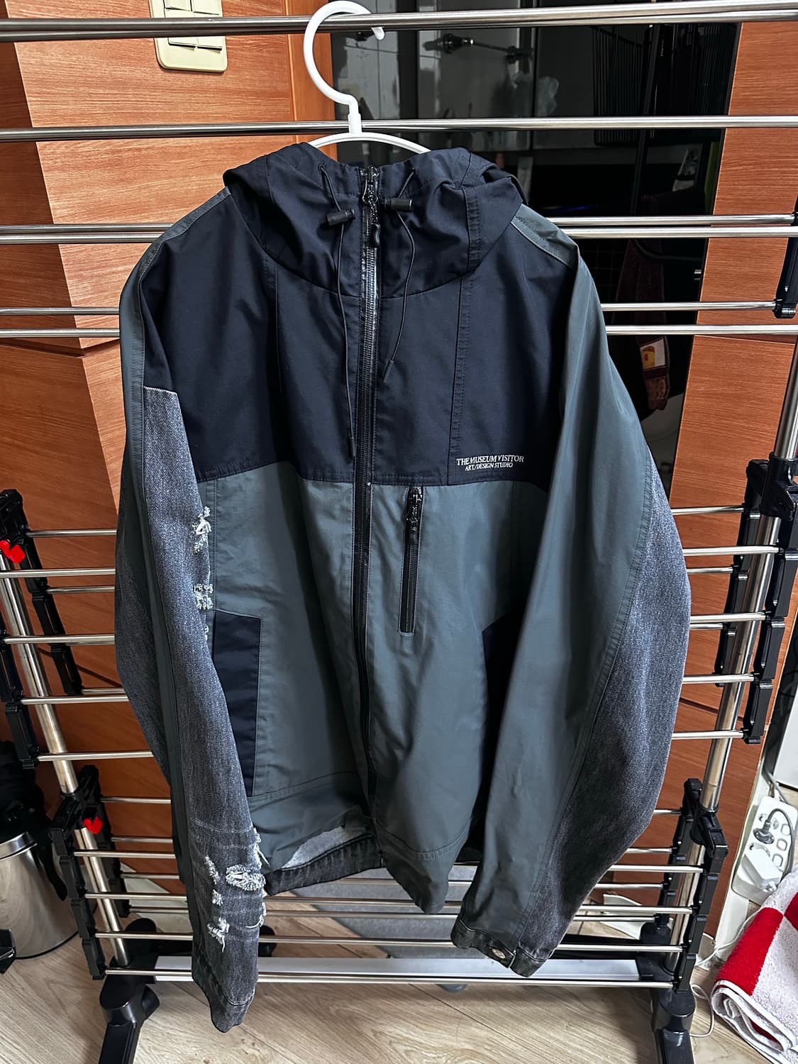 더뮤지엄비지터 데님 나일론 믹스 바람막이 상품이미지1