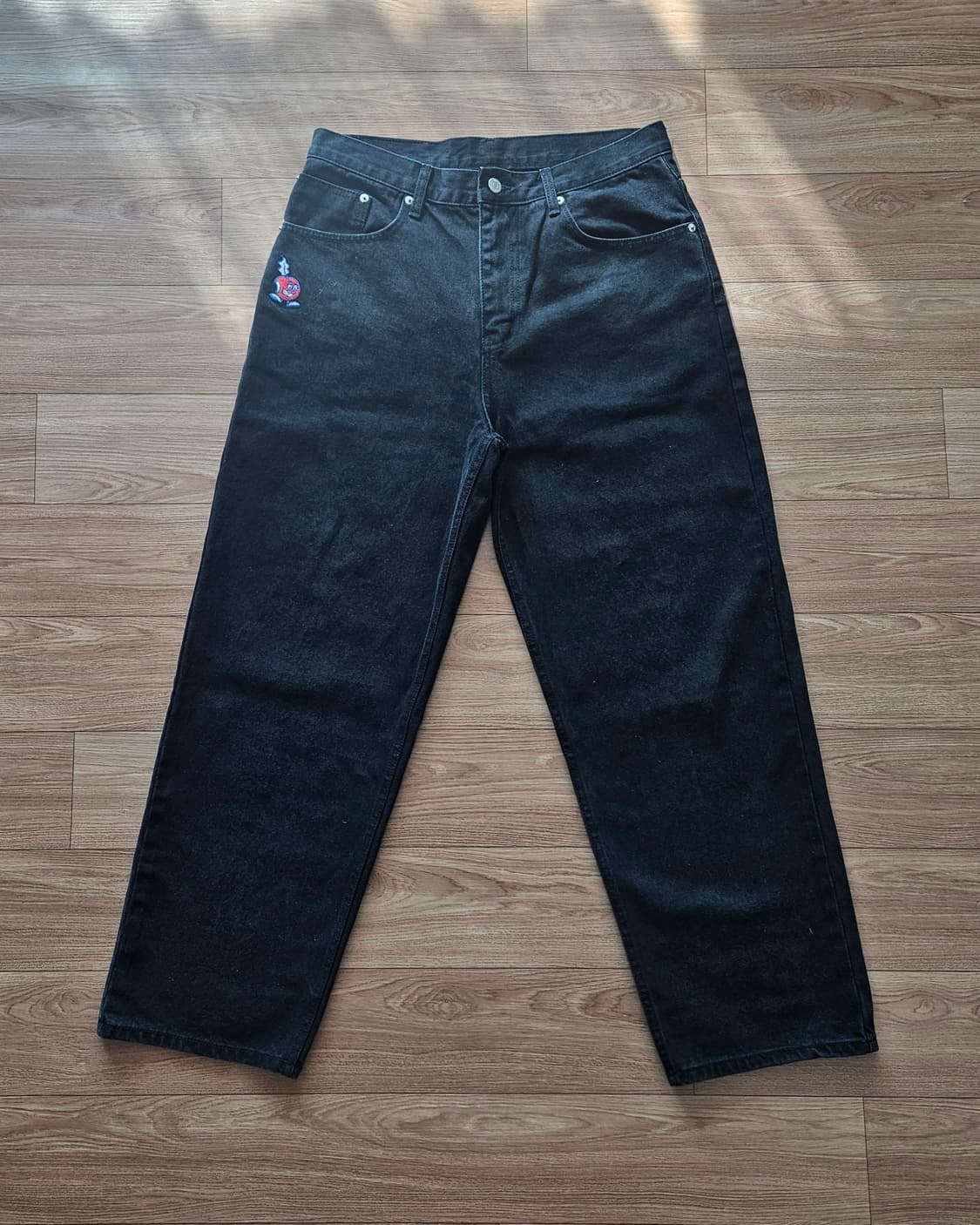 위캔더스 애플 데님 팬츠(블랙, L) 상품이미지1