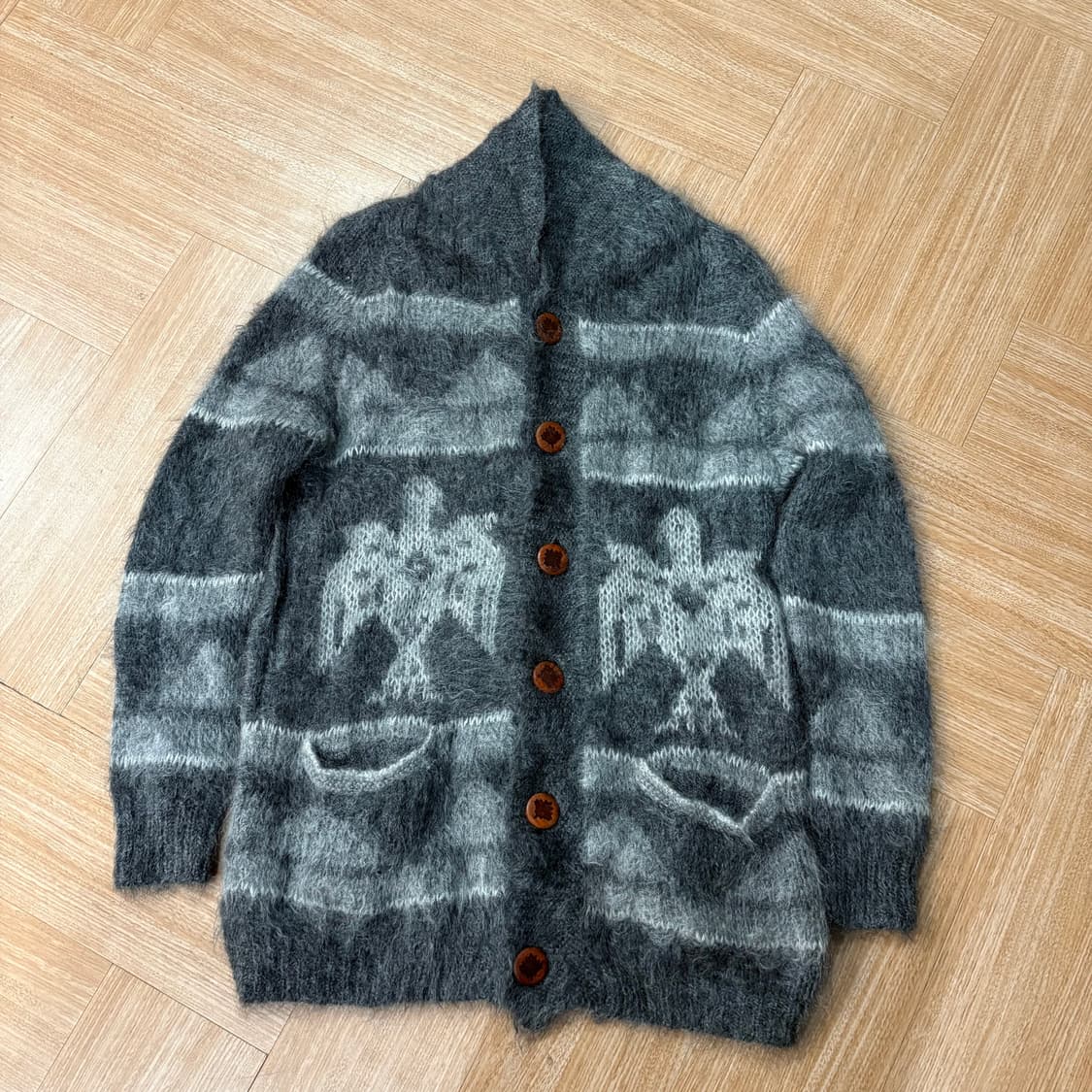 간류 x 꼼데가르송 독수리 패턴 모헤어 가디건(AD2010) 상품이미지3