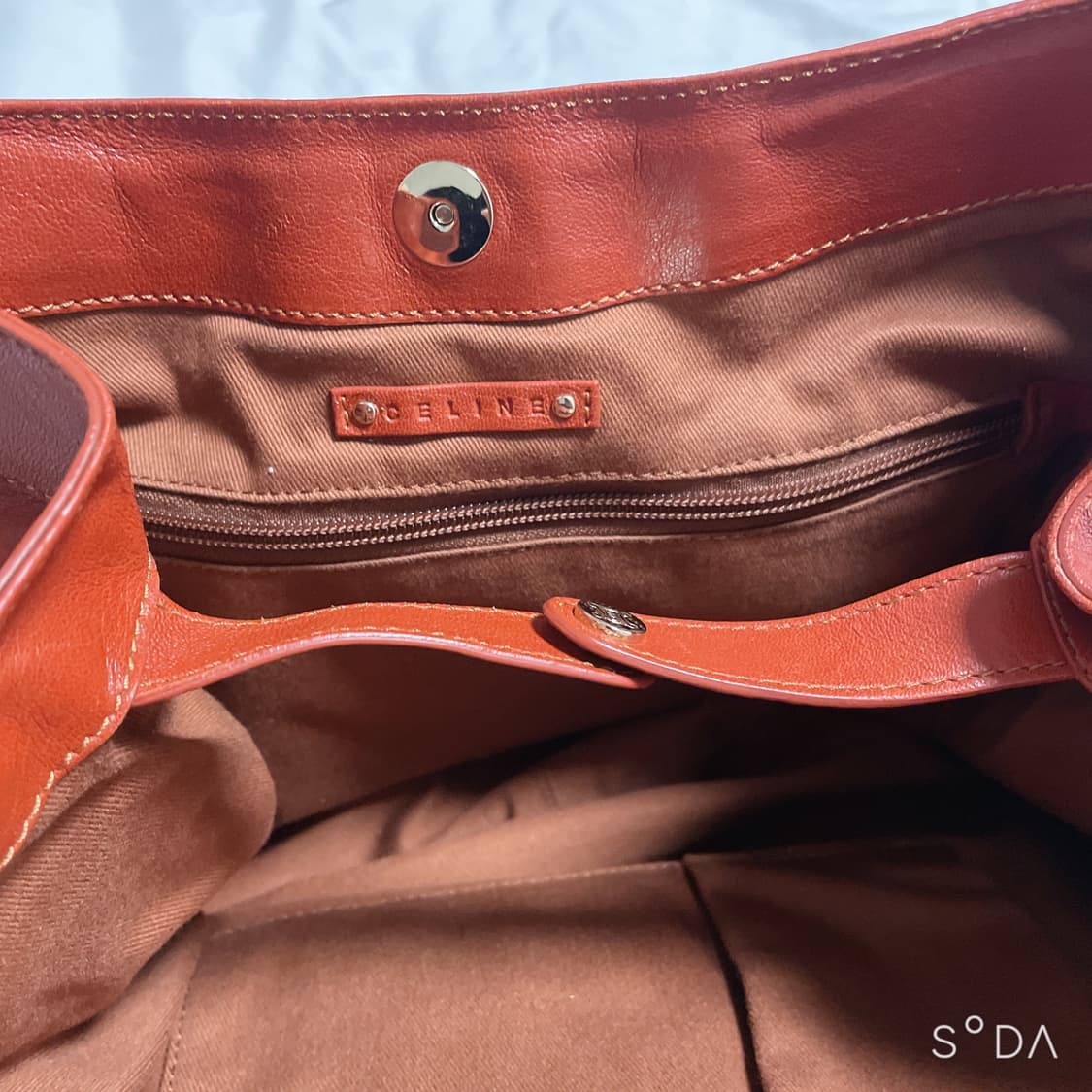 셀린느 가죽 숄더백 상품이미지7