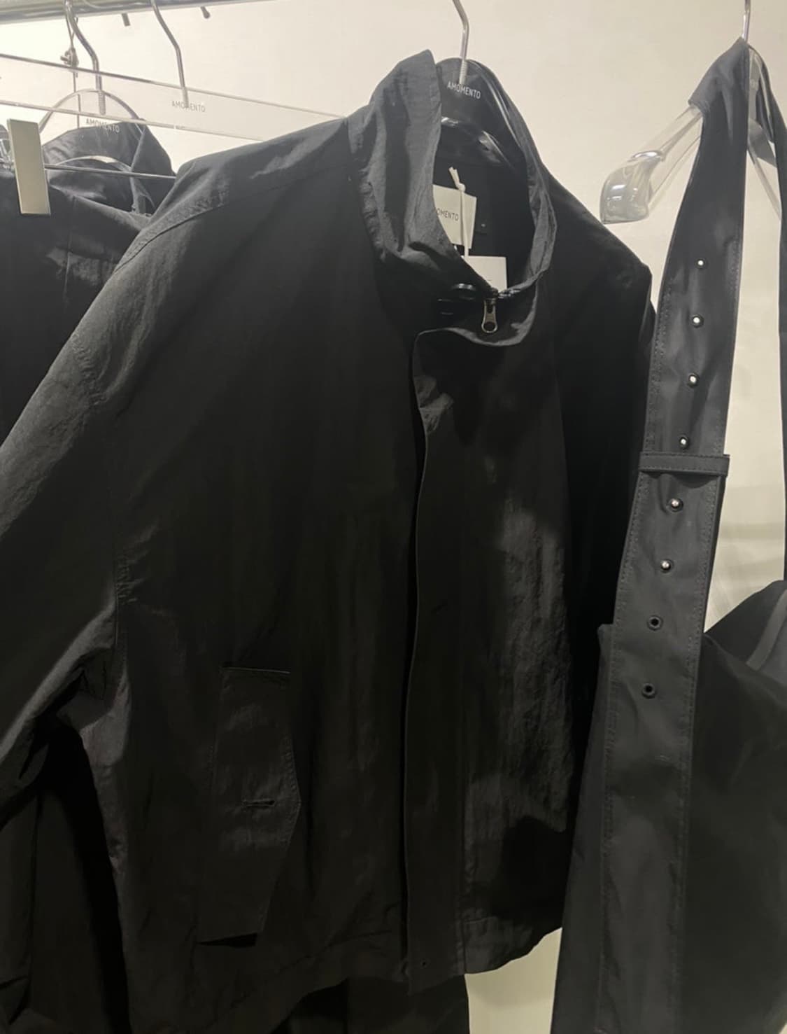 (L) 23ss 아모멘토 립스탑 볼륨 점퍼 상품이미지3