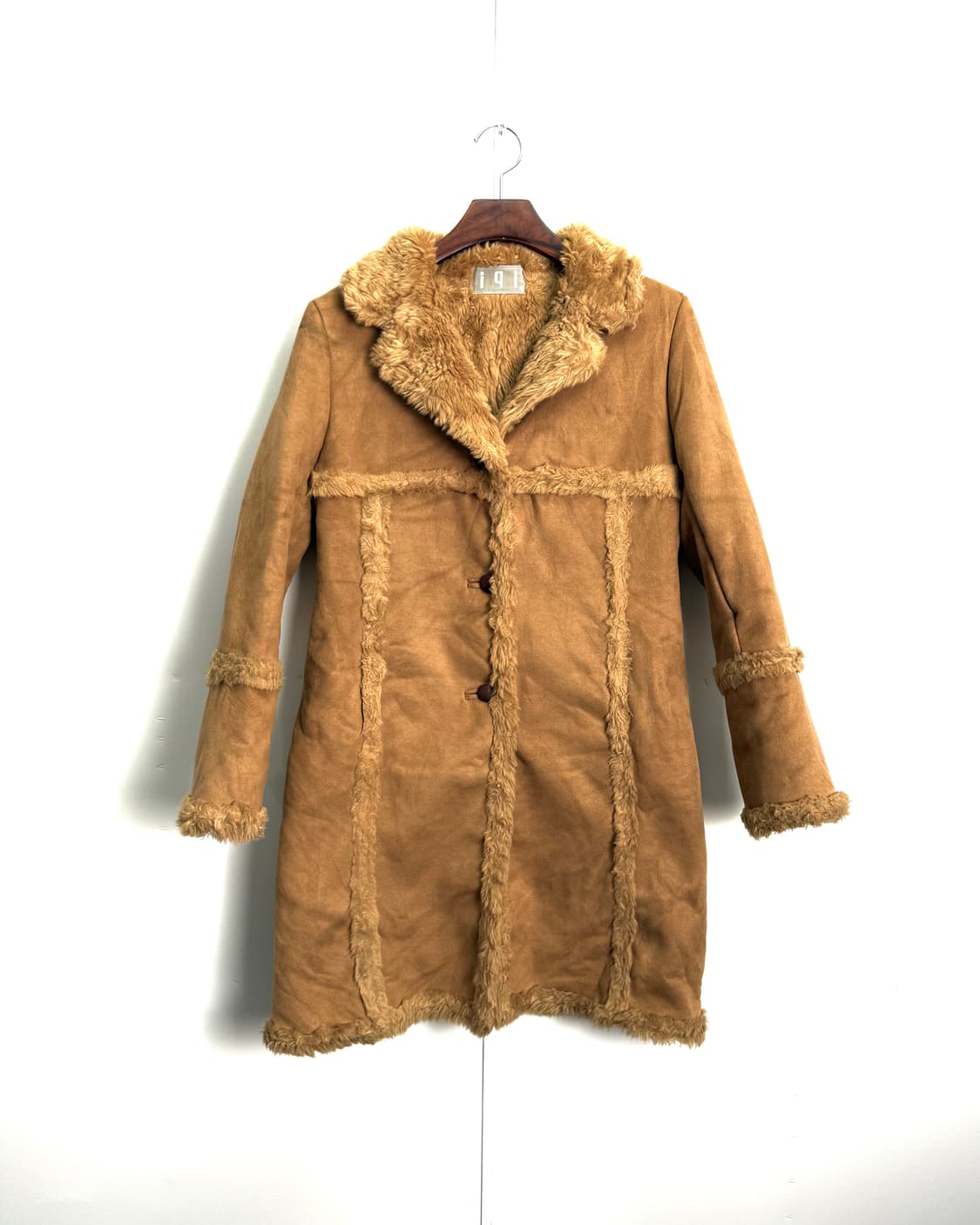 iqi 에코 스웨이드 시어링 코트 상품이미지1