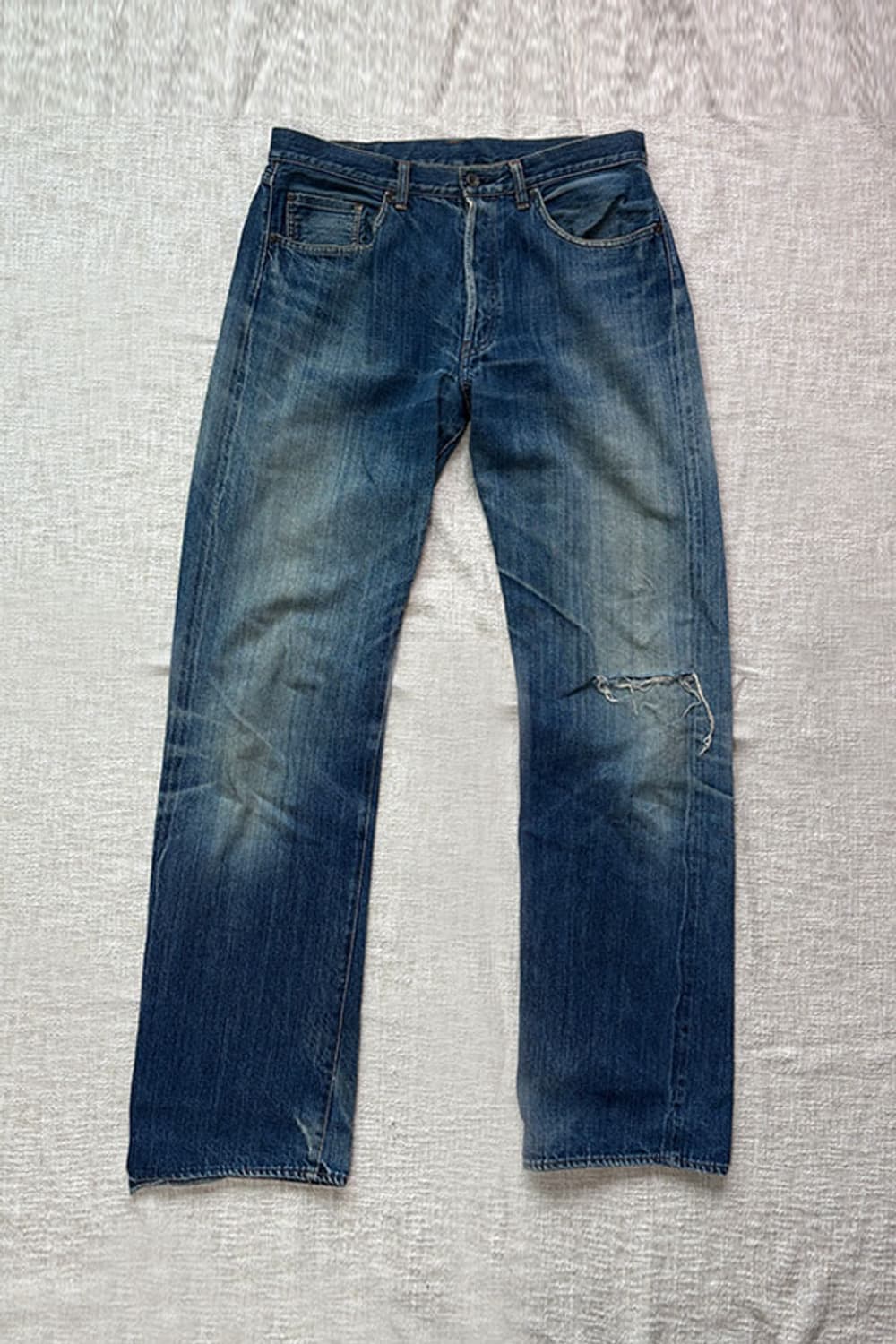 Distressed Straight Leg Selvedge Jeans 상품이미지4