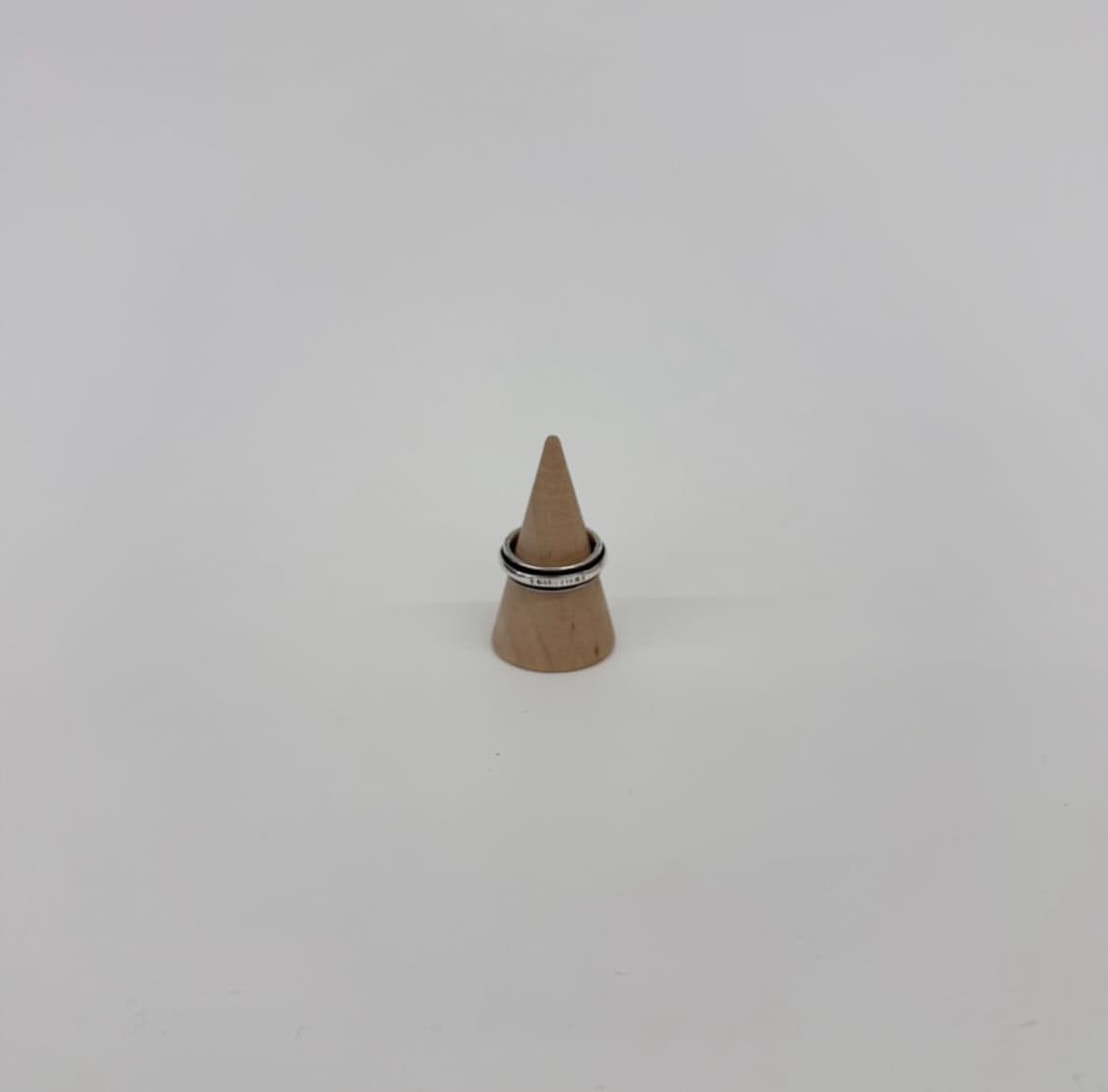 장 폴 고티에 레터링 실버 링 상품이미지2