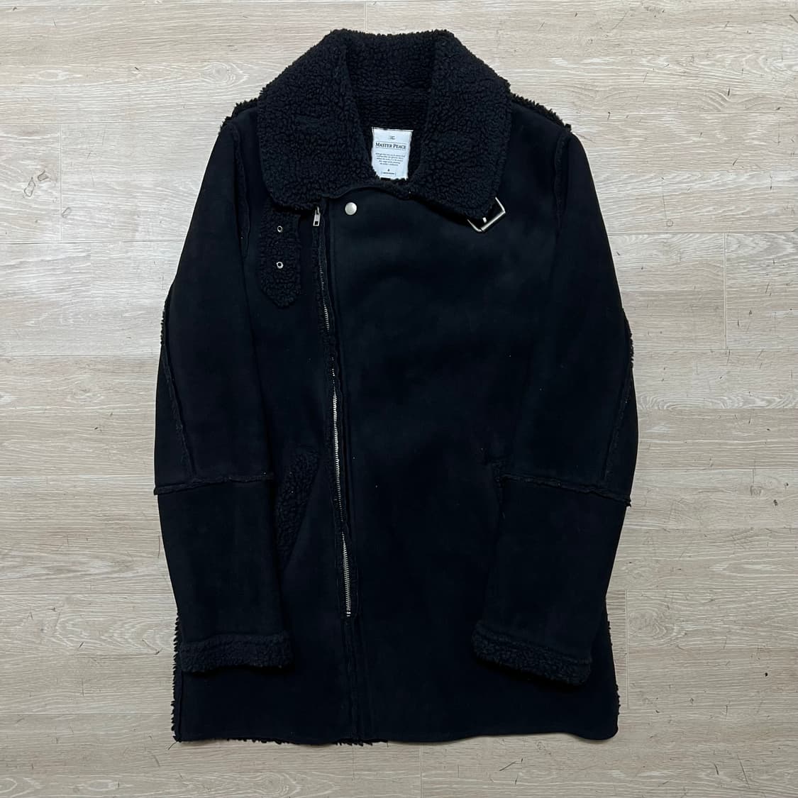 마스터피스 남성 스웨이드 뽀글이 카라 무스탕 자켓 [블랙] 50(XL) 상품이미지1