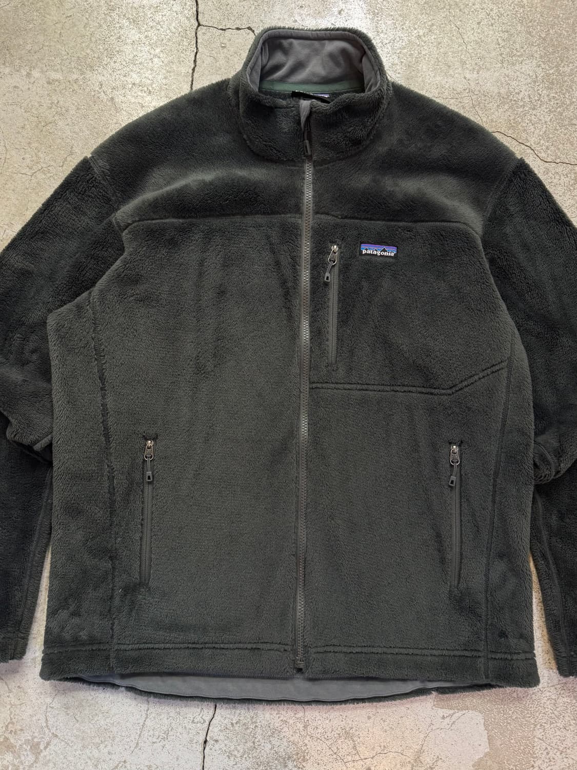 파타고니아 R4 플리스 집업자켓 상품이미지2