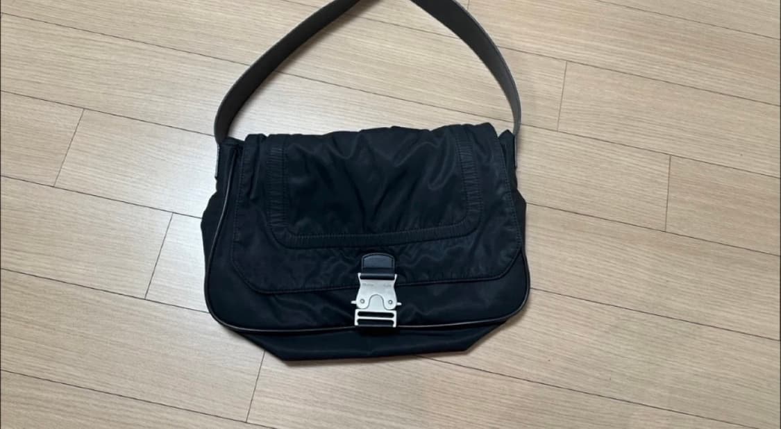 마뗑킴 버클백 블랙 상품이미지1