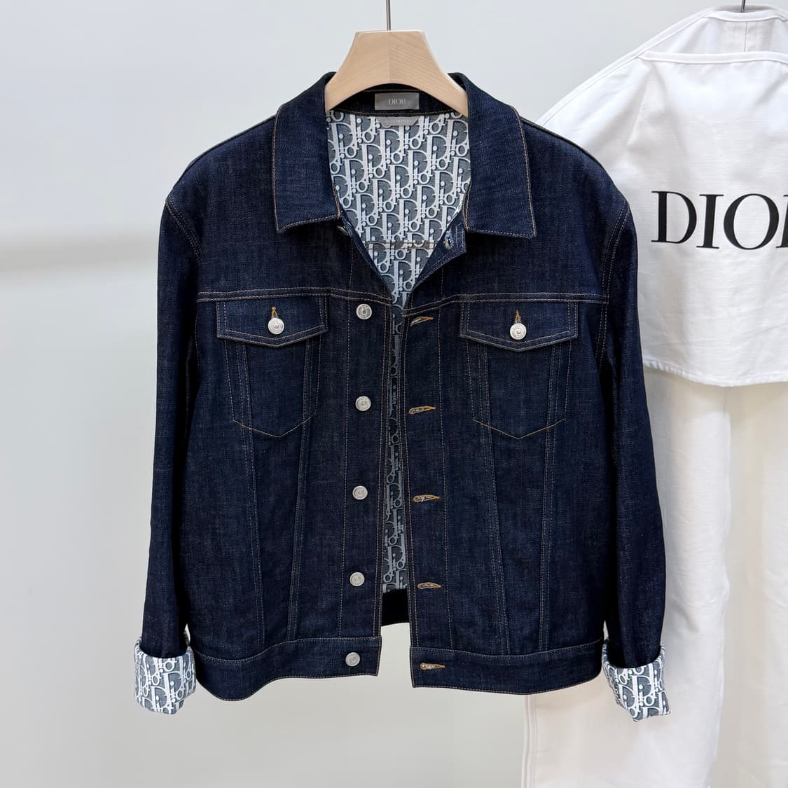 [S+급/52] 디올 오블리크 데님 트러커 청자켓 상품이미지2