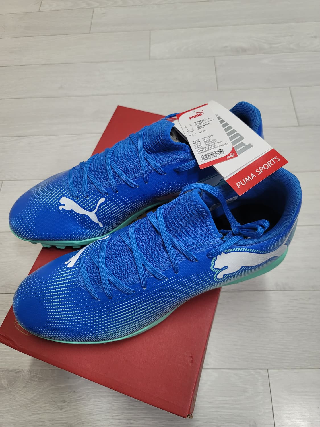 (275)푸마 풋살화 퓨처 7 플레이 TT[대전 직거래도 가능] 상품이미지10