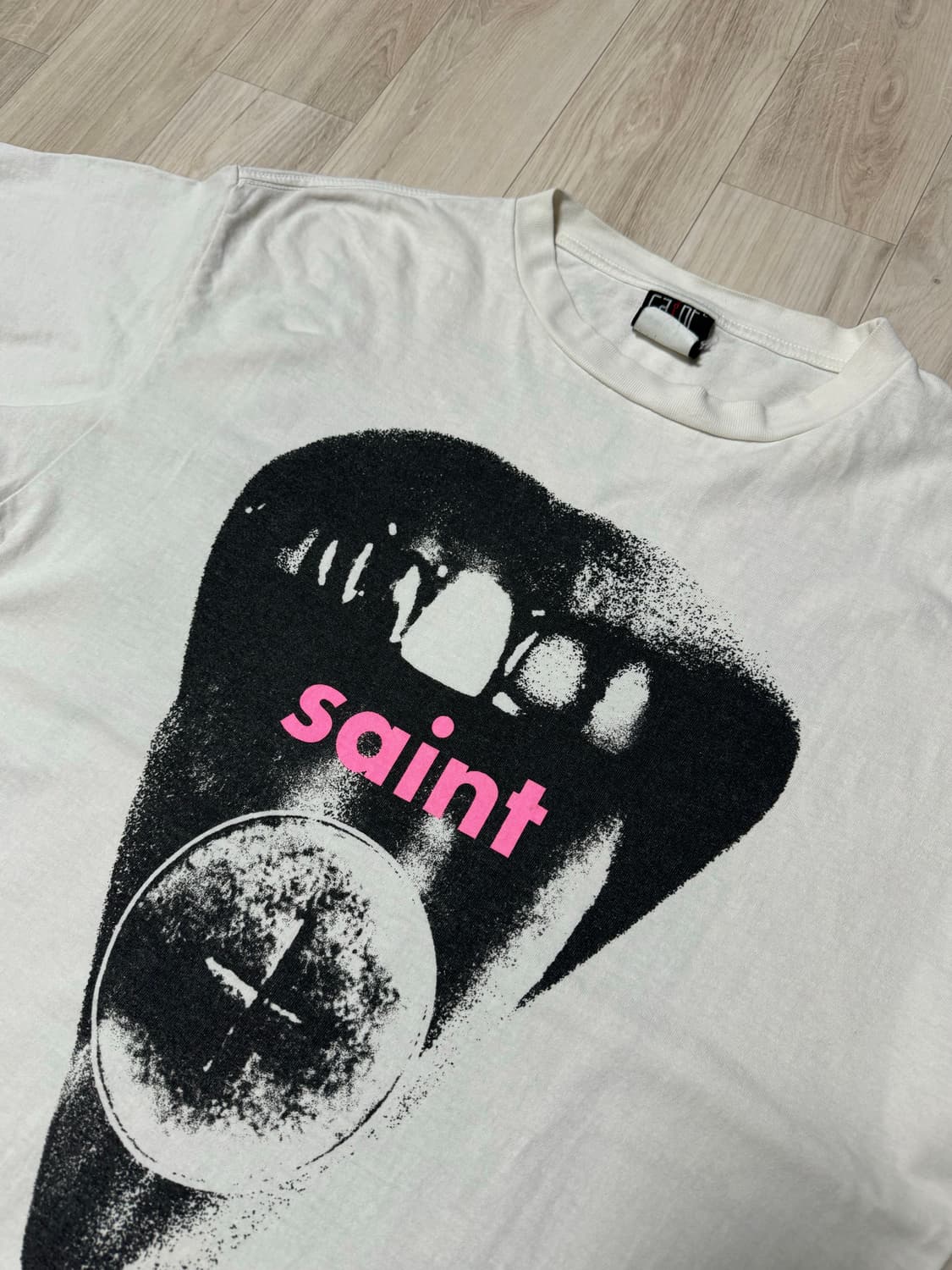 세인트미카엘 Drug is Sacrament 티셔츠 상품이미지1