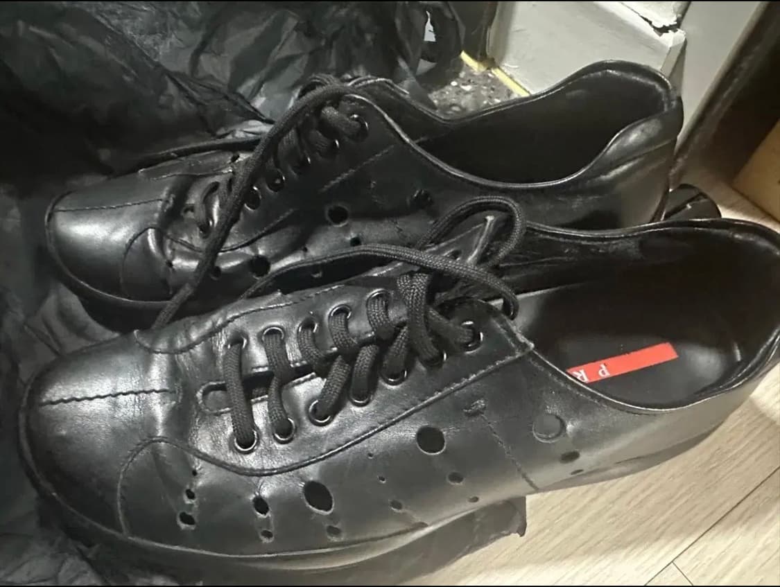 프라다 스포츠 컷아웃 슈즈 스니커즈 260 상품이미지1