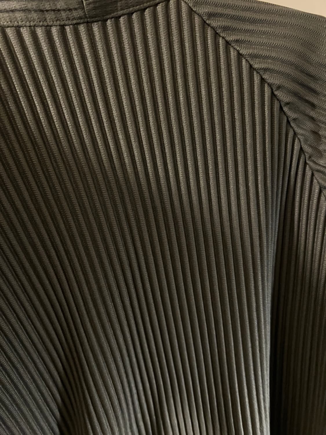 [100/사이즈3] 옴므플리세 이세이미야케 카키 버튼업 자켓 상품이미지4