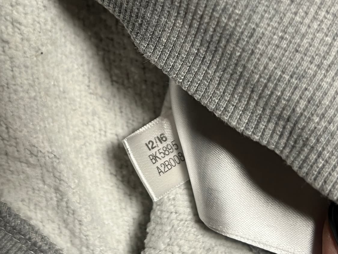 아디다스 삼선 자수로고 기모 맨투맨 그레이 상품이미지5