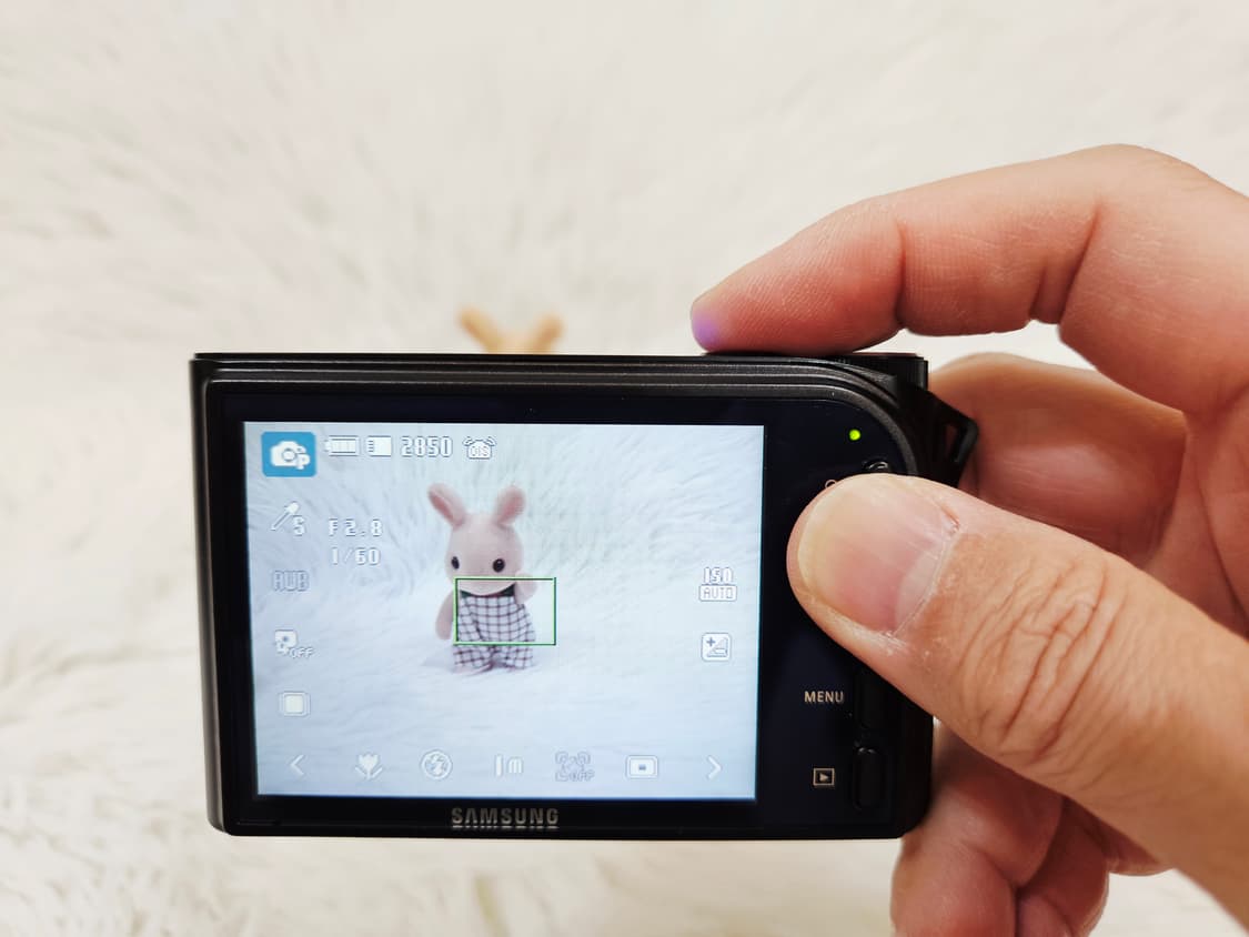 [민트] 삼성 VLUU NV100HD 빈티지 디카, 디지털카메라 판매 상품이미지5