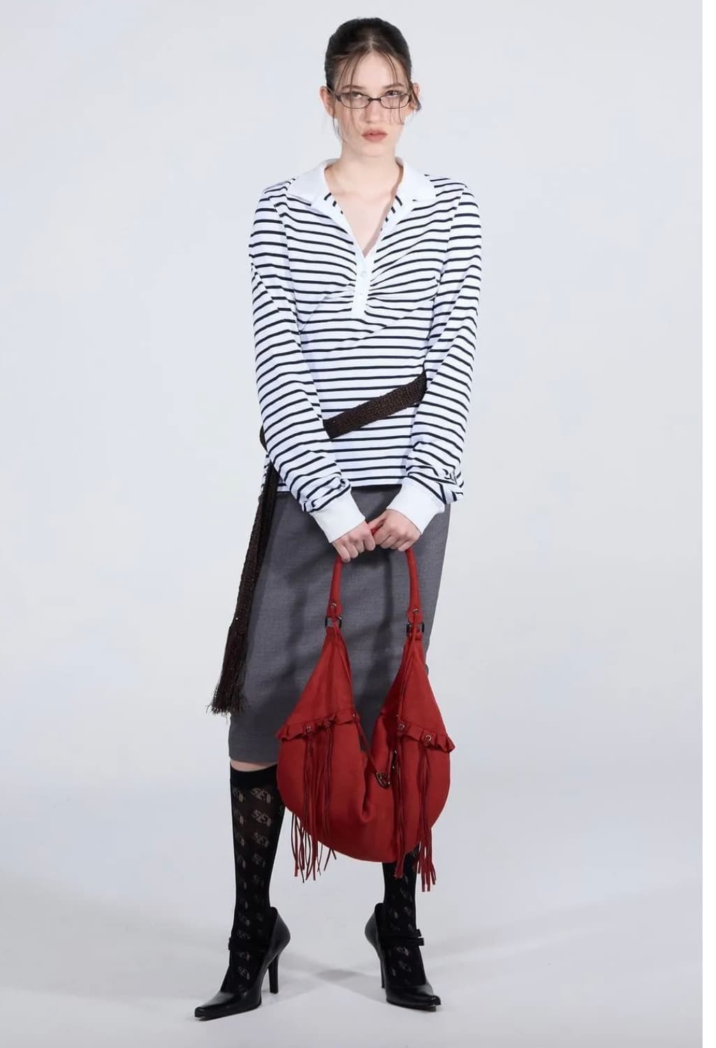 스컬프터 리사가방 faux suede string hobo bag 상품이미지2