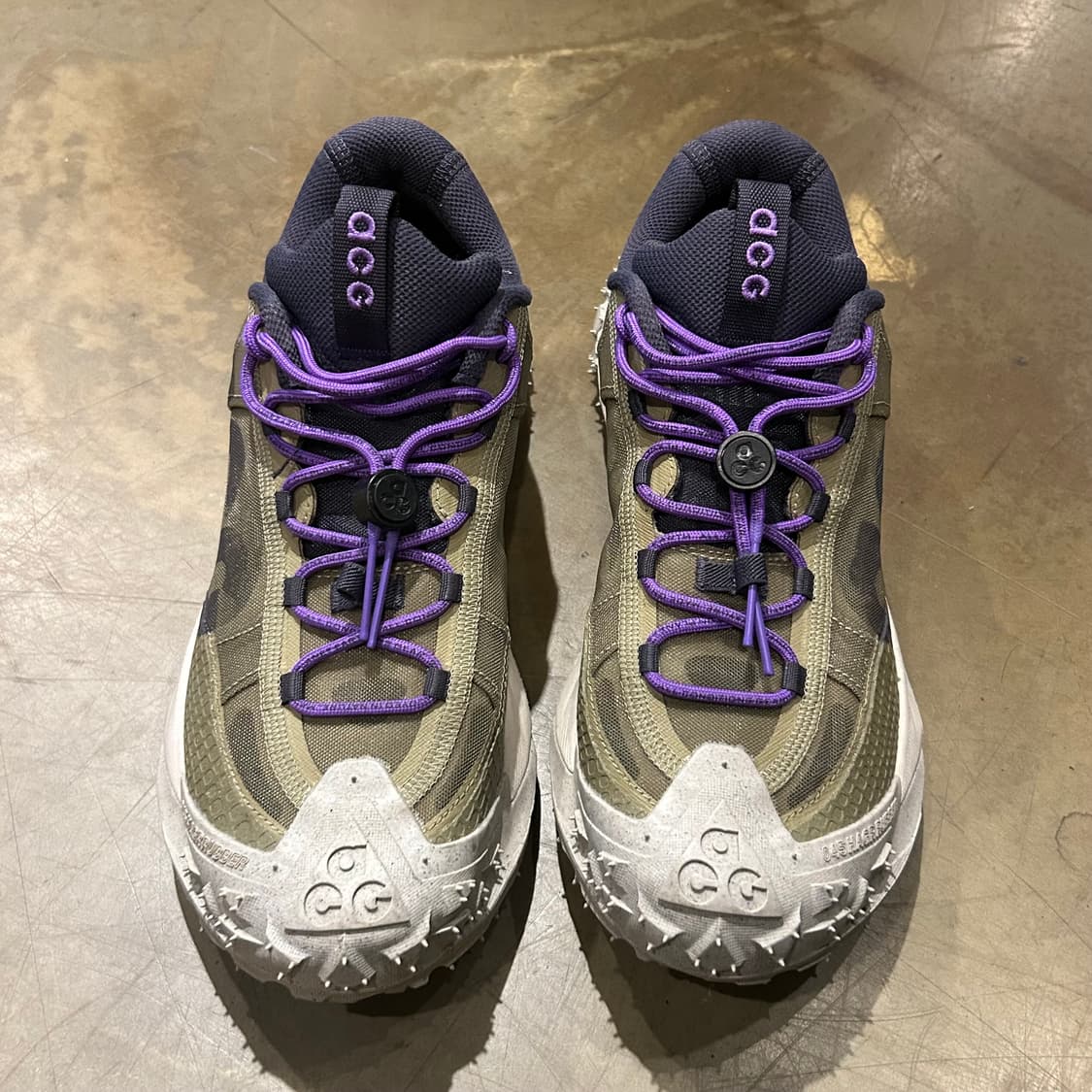 270) 나이키 ACG 마운틴 플라이 2 로우 올리브 퍼플 상품이미지4