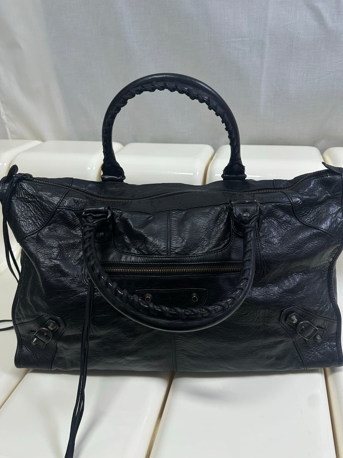 ❌거래중[A 정품] 발렌시아가 시티 모터백 라지 블랙 상품이미지4