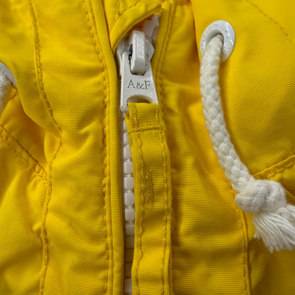 [정품/M] 아베크롬비 옐로우 후드 바람막이 자켓 b15 상품이미지7