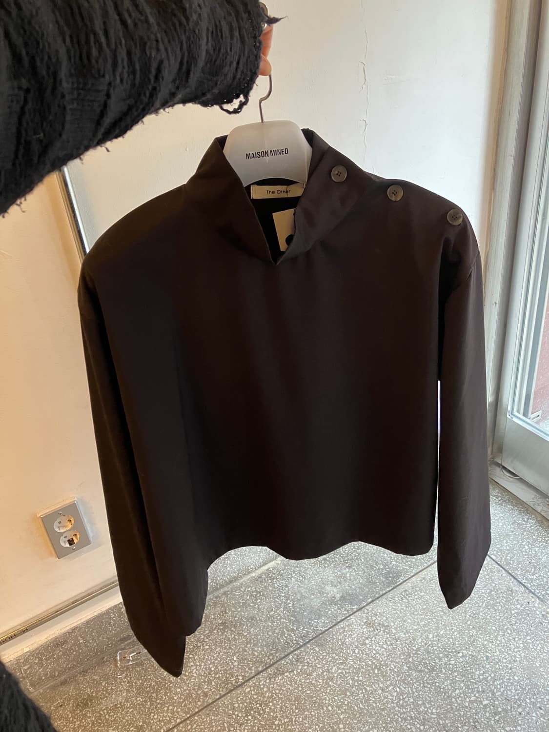 브라운 차이나카라 롱 슬리브 상품이미지6