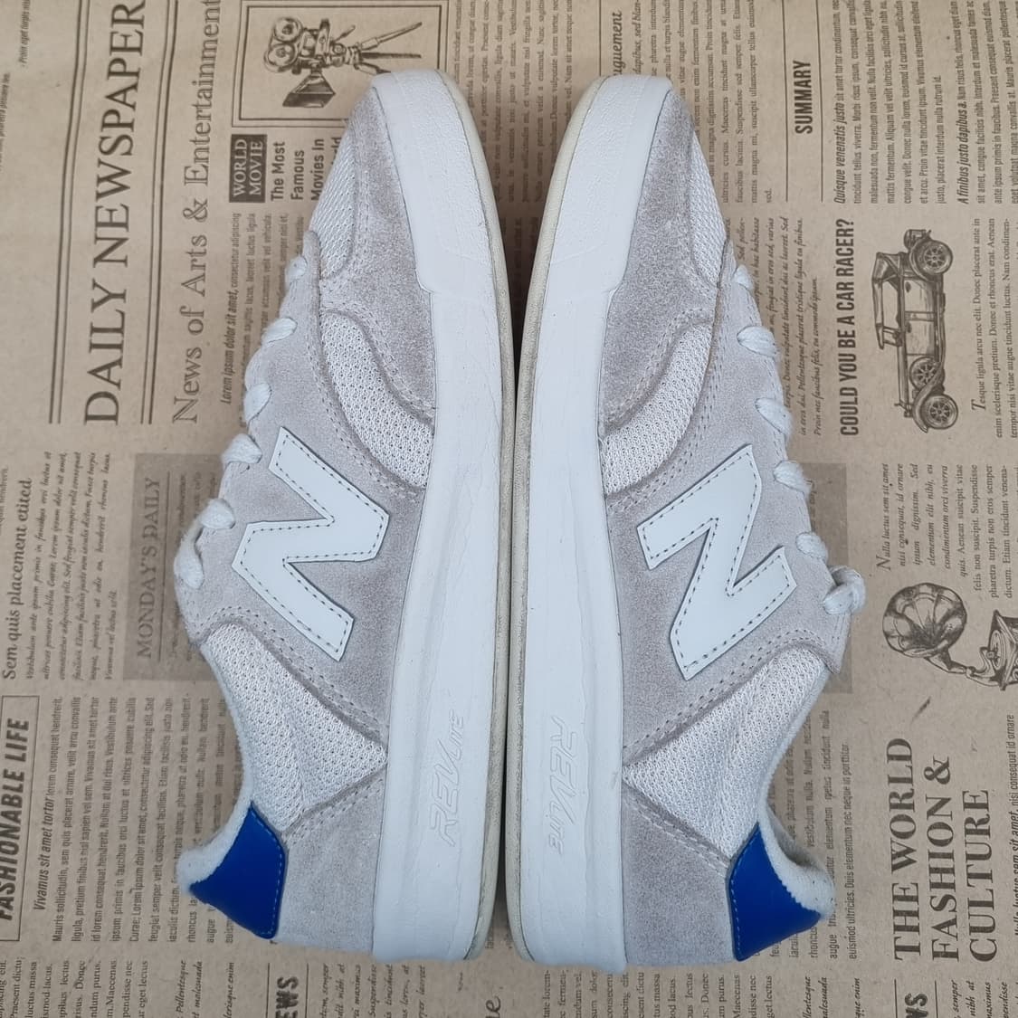 뉴발란스 CRT 300 스니커즈230 상품이미지4