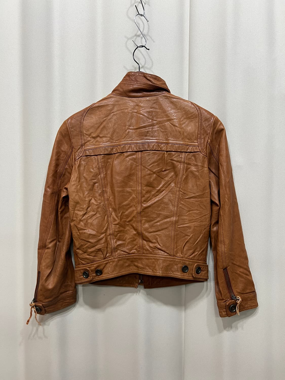 써스데이아일랜드 양가죽 라이더 자켓 상품이미지6