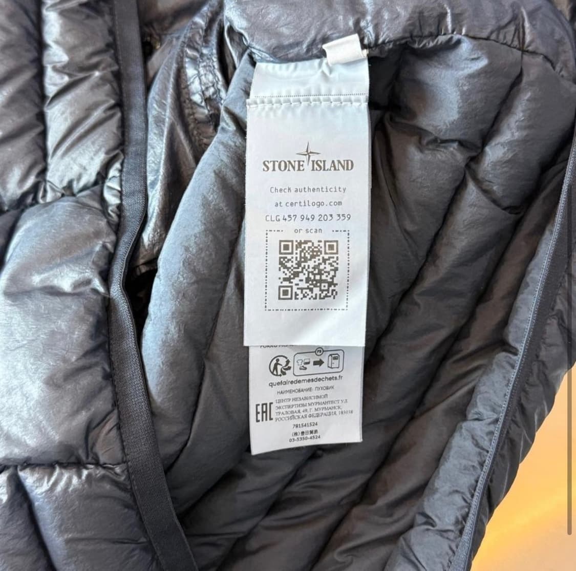 [리오브] 스톤아일랜드 룸우븐 논 후드 경량패딩 집업 상품이미지5