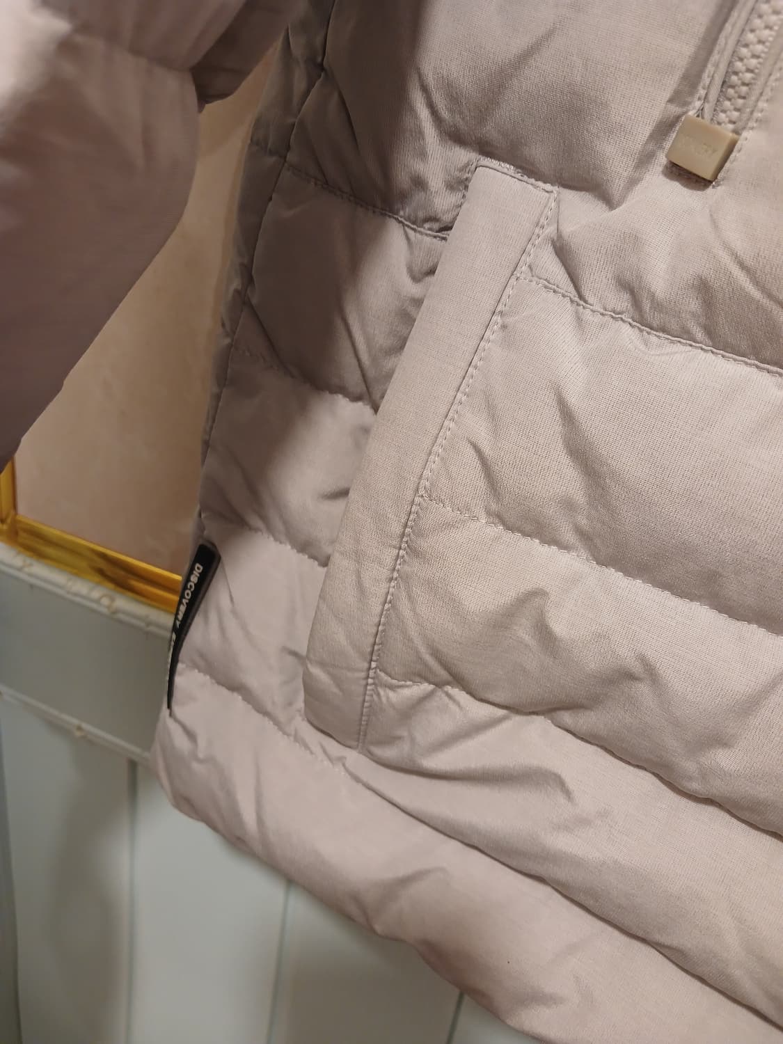 디스커버리 정품 남성 패딩 105 사이즈 상품이미지7