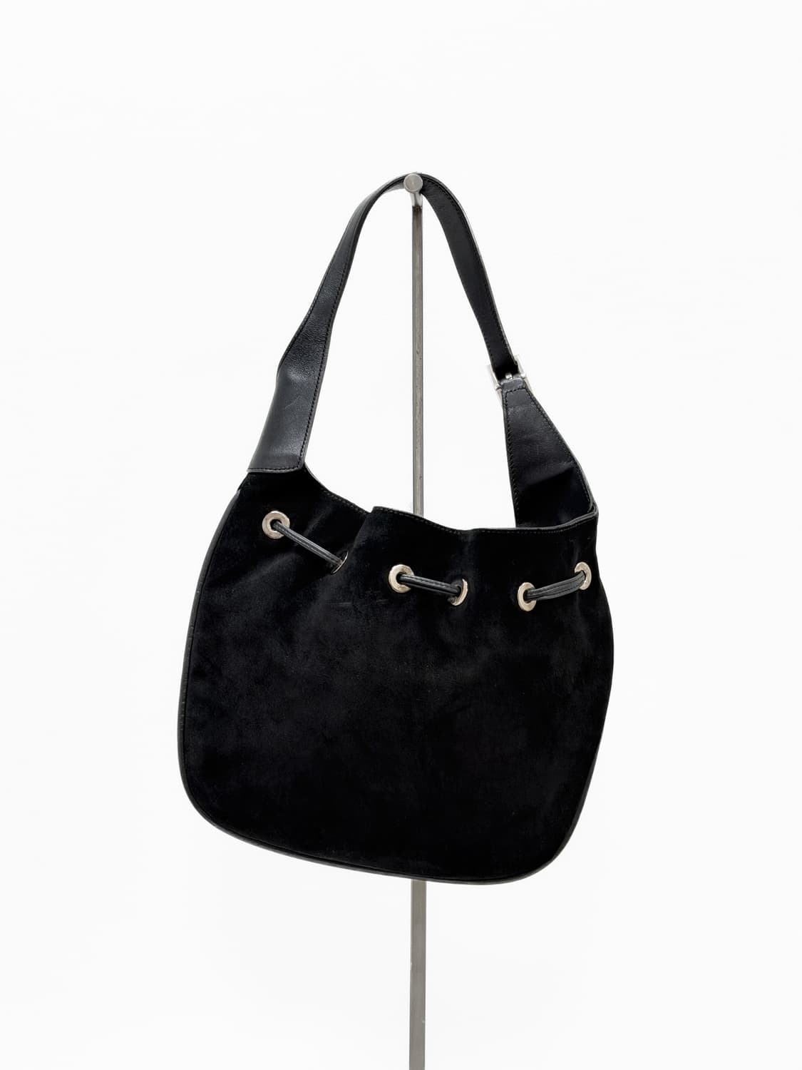 구찌 스웨이드 드로스트링 호보백 상품이미지4