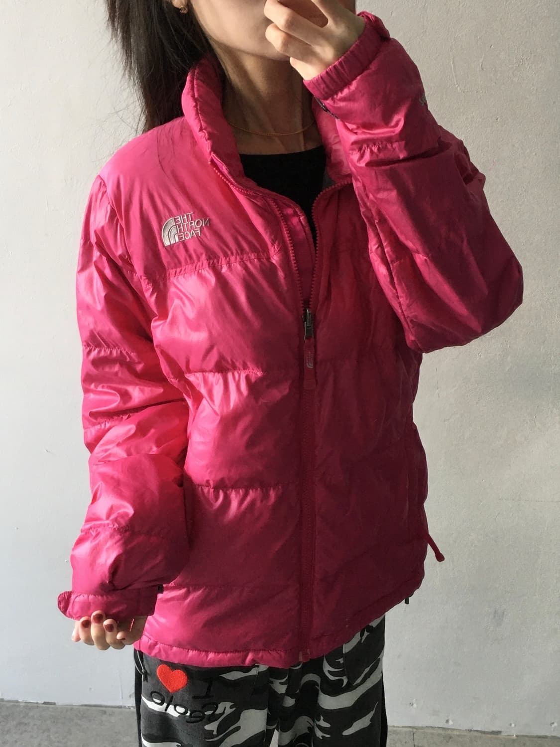 노스페이스 가슴로고 눕시패딩 상품이미지2