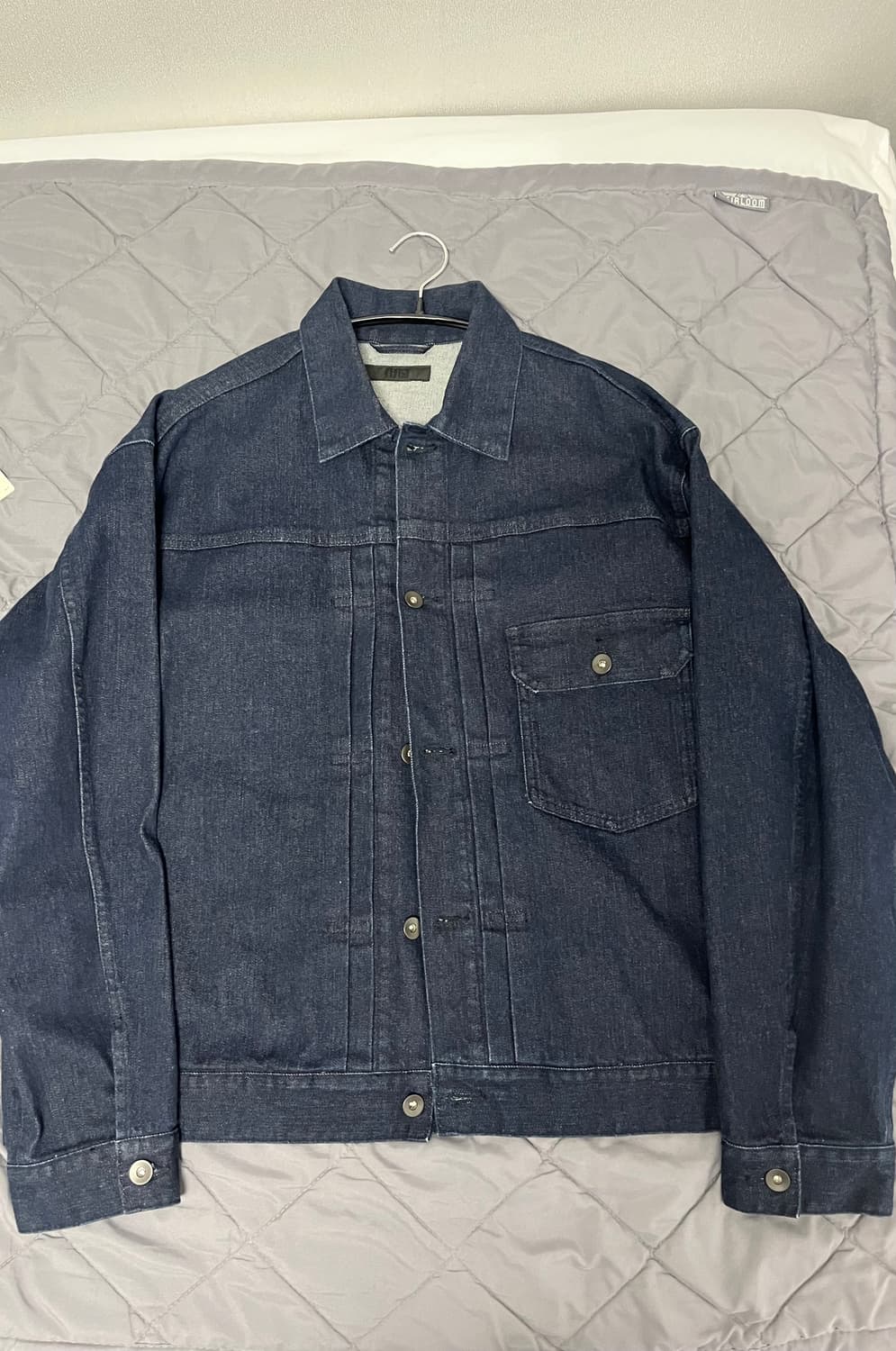 유니클로 데님 트러커 상품이미지1