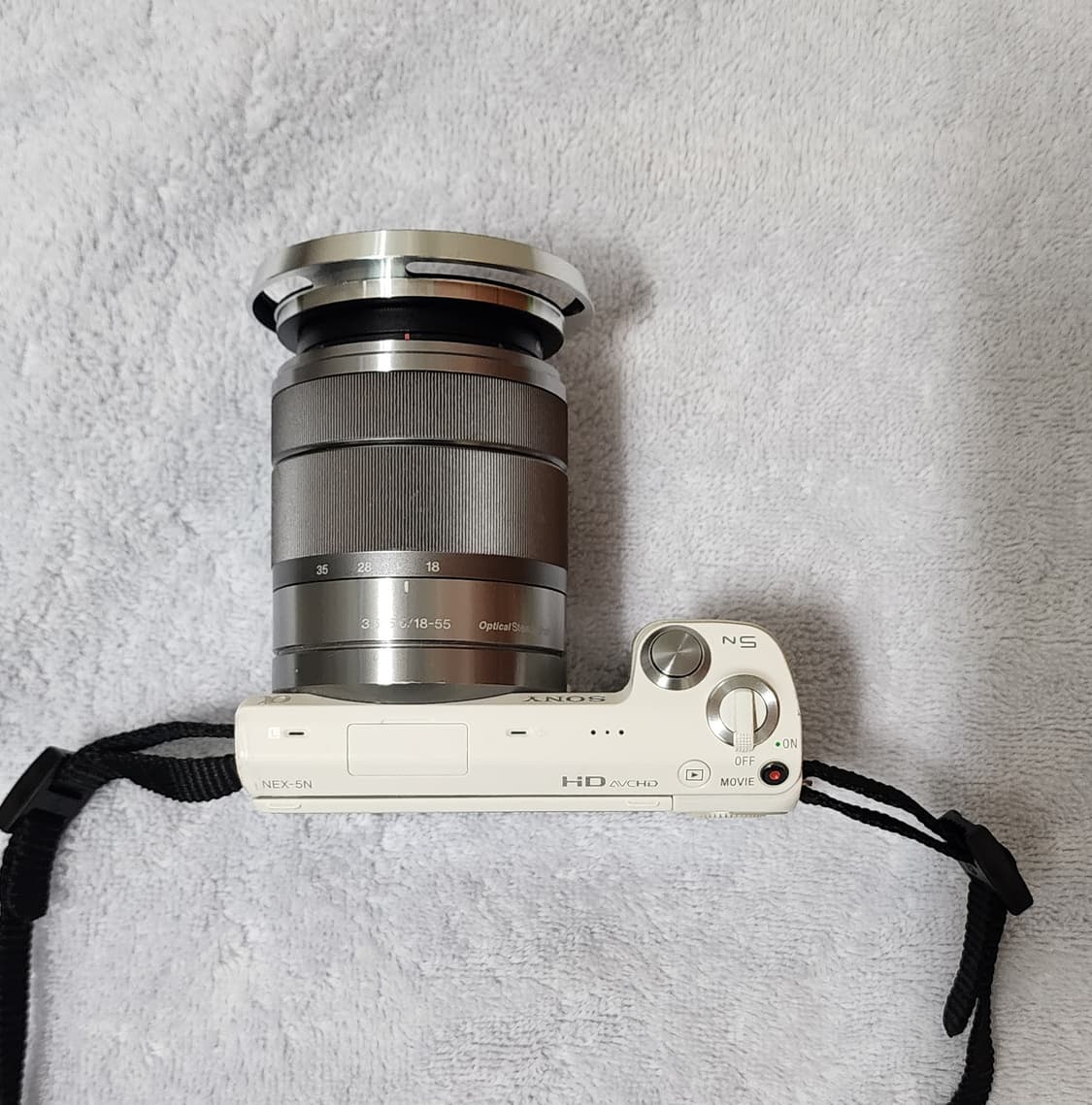 소니 NEX-5N 미러리스 카메라와 18-55mm 렌즈팝니다. 상품이미지3