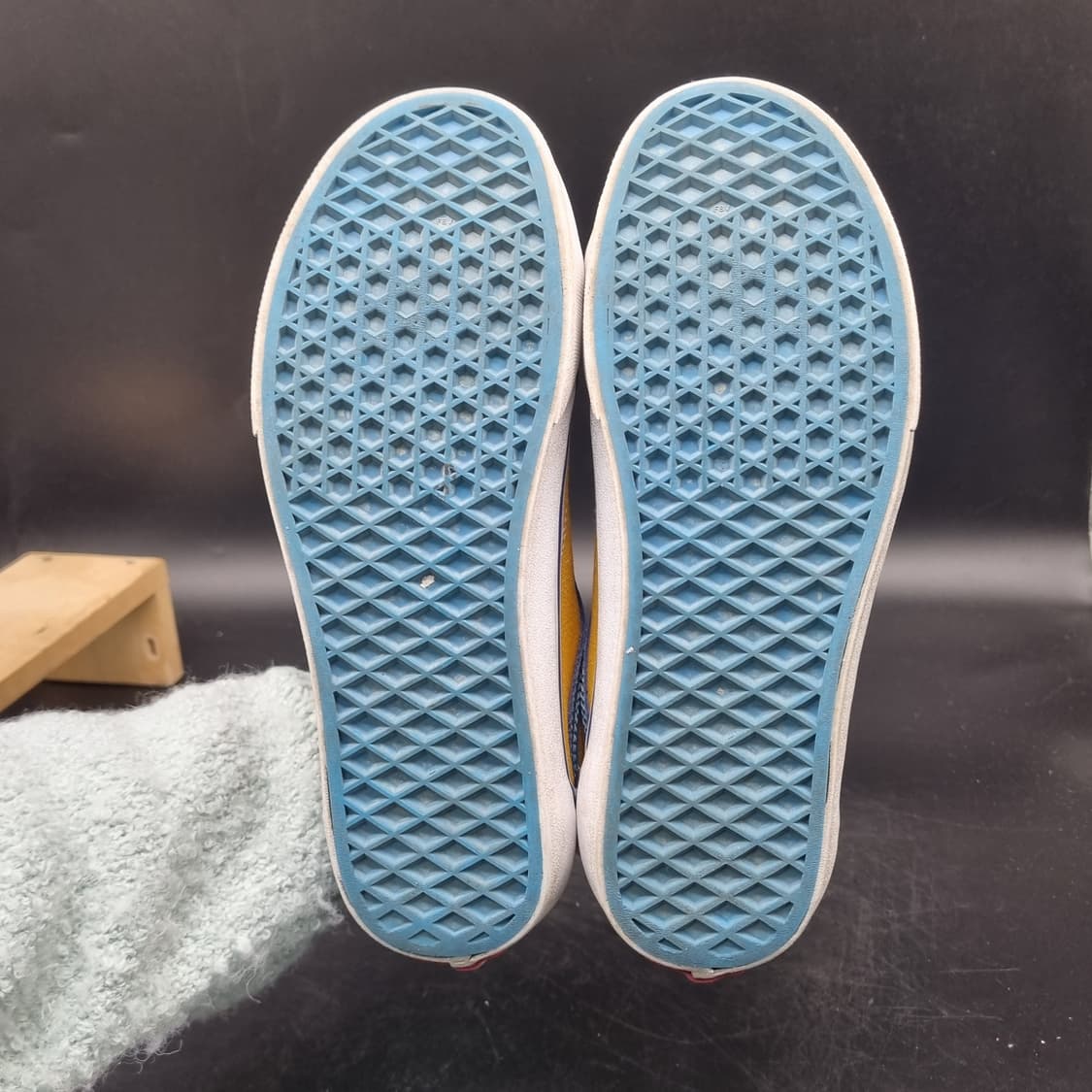 반스 아웨 레전드 스니커즈 255 상품이미지3