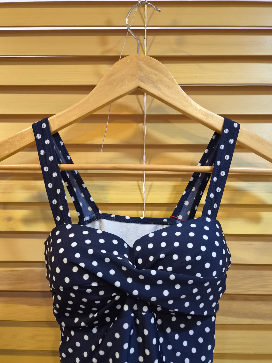 새제품)Amu swimwear 여성 도트셔링수영복 M사이즈 상품이미지1