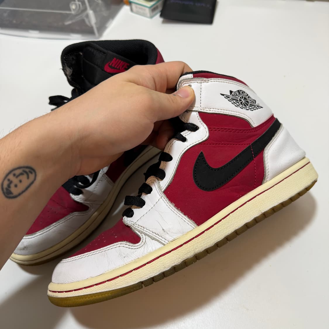 나이키 에어 조던 1 카마인 하이 260mm 상품이미지4