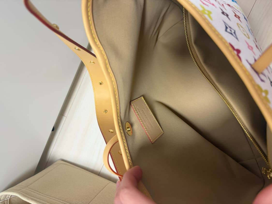 루이비통 무라카미 백 상품이미지3