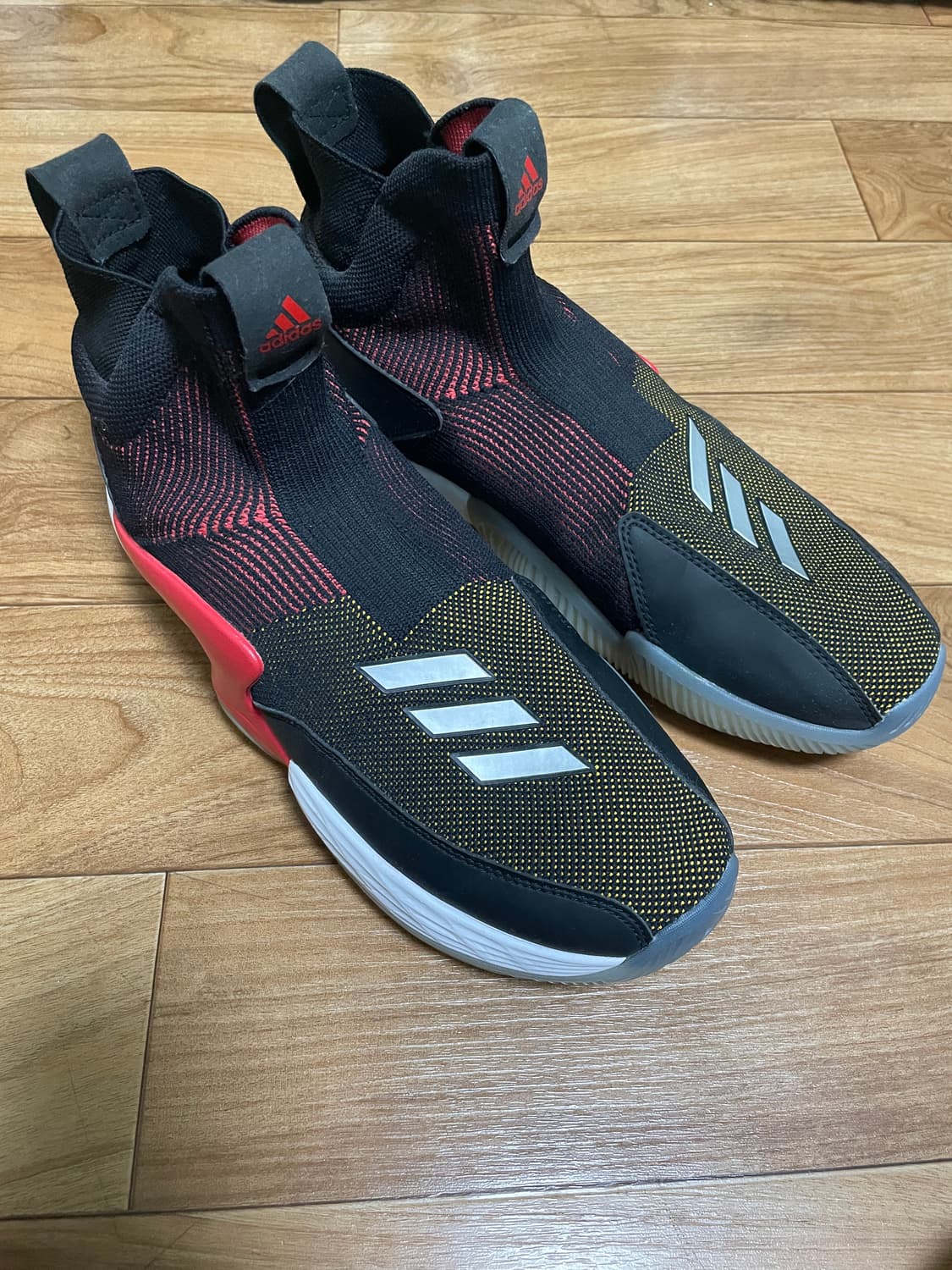 아디다스 넥스트 레벨 2020 농구화 상품이미지1