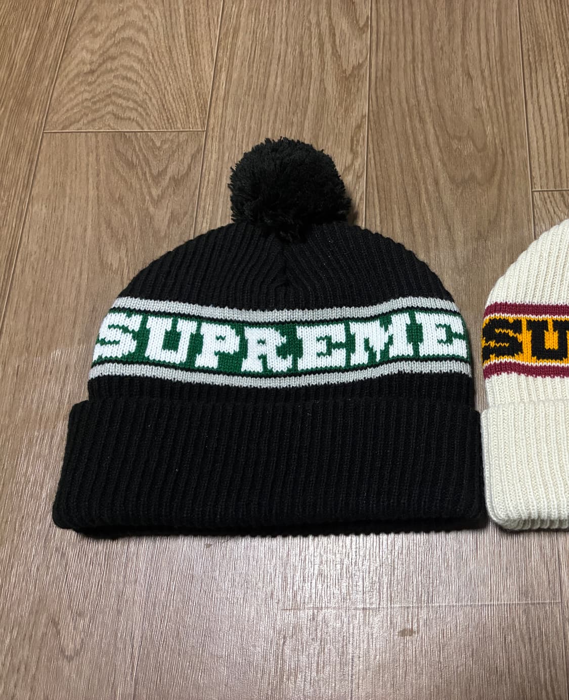 슈프림 빅스트라이프 방울 비니 블랙 상품이미지1