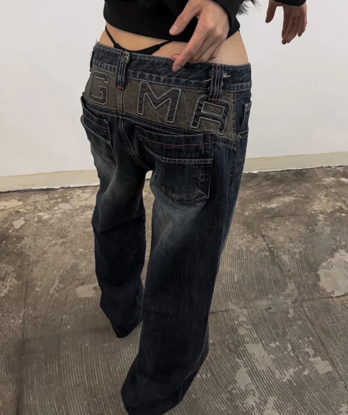 DGMA PATCHED SEMI BAGGY DENIM PANTS 상품이미지1