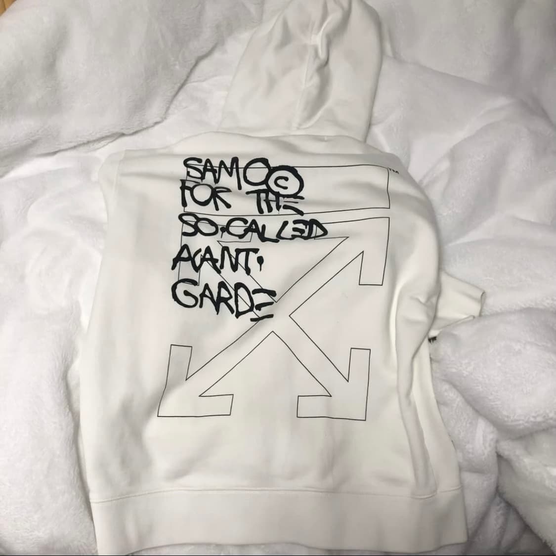 오프화이트 x 바스키아 콜라보 후드티 상품이미지2