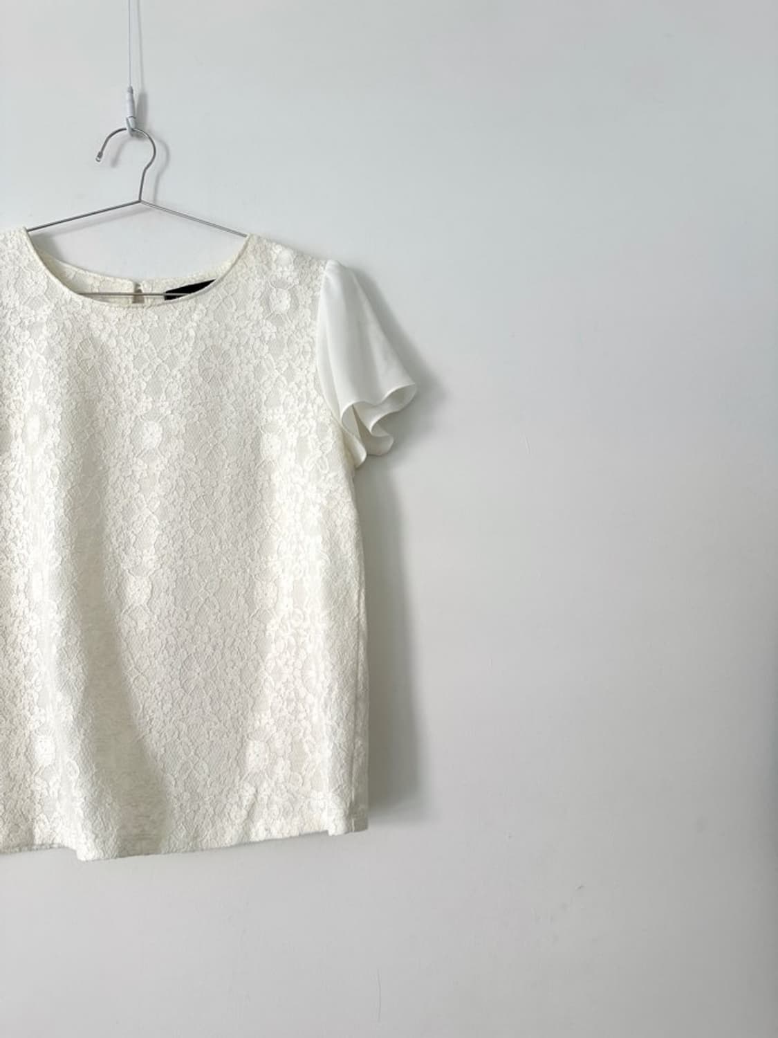 Embroidery mesh half blouse / white 상품이미지2