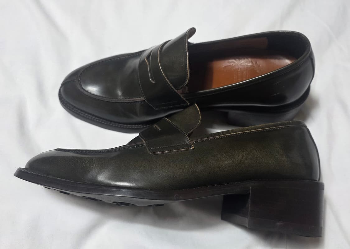 [새상품] 로맨틱무브 5cm 키높이 유팁 페니 로퍼 (딥그린 투톤) 상품이미지6