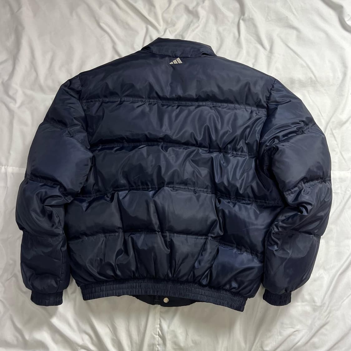 아디다스 덕다운 숏패딩 상품이미지4