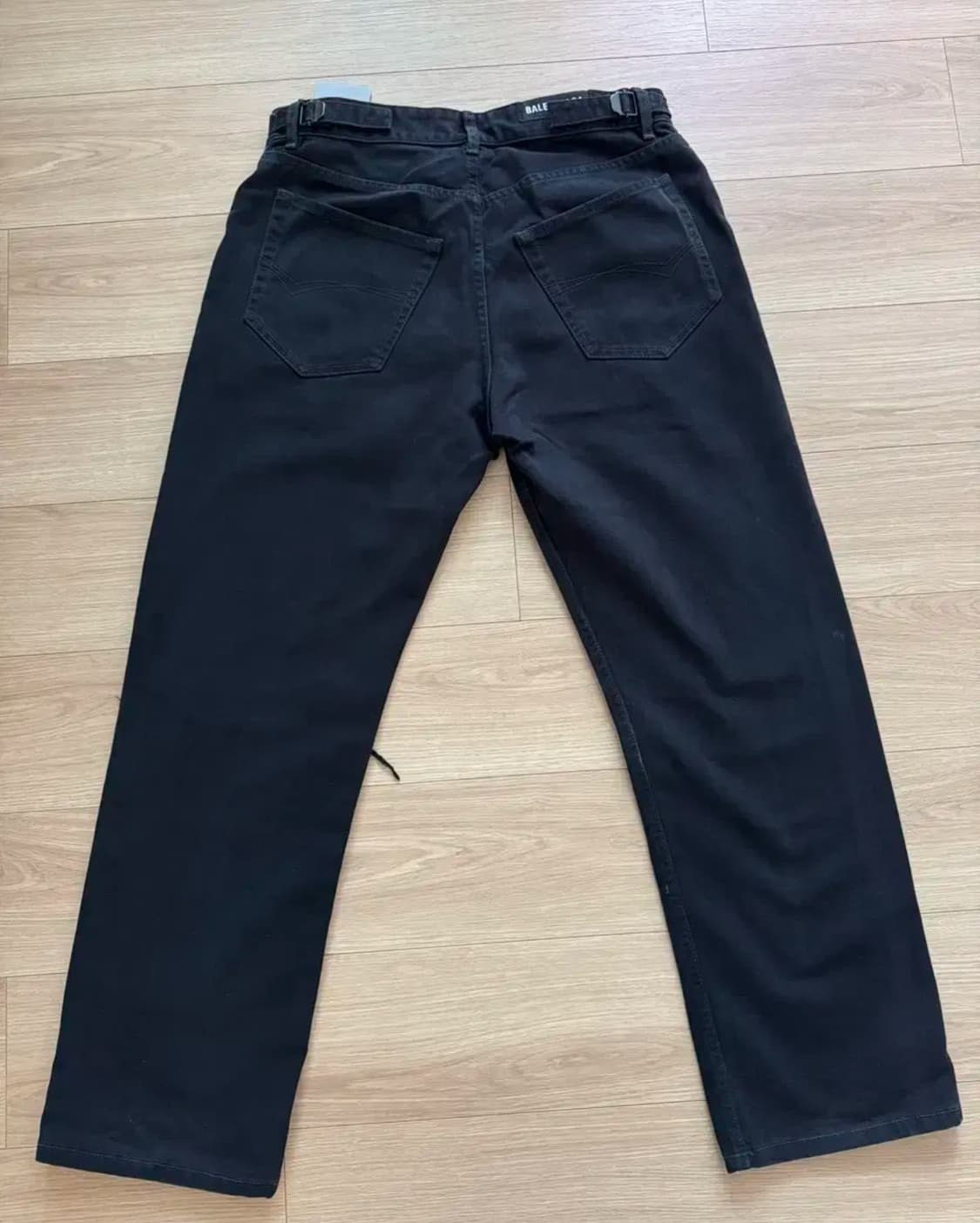 발렌시아가 루즈핏 데님 청바지(163만 구매) 상품이미지2