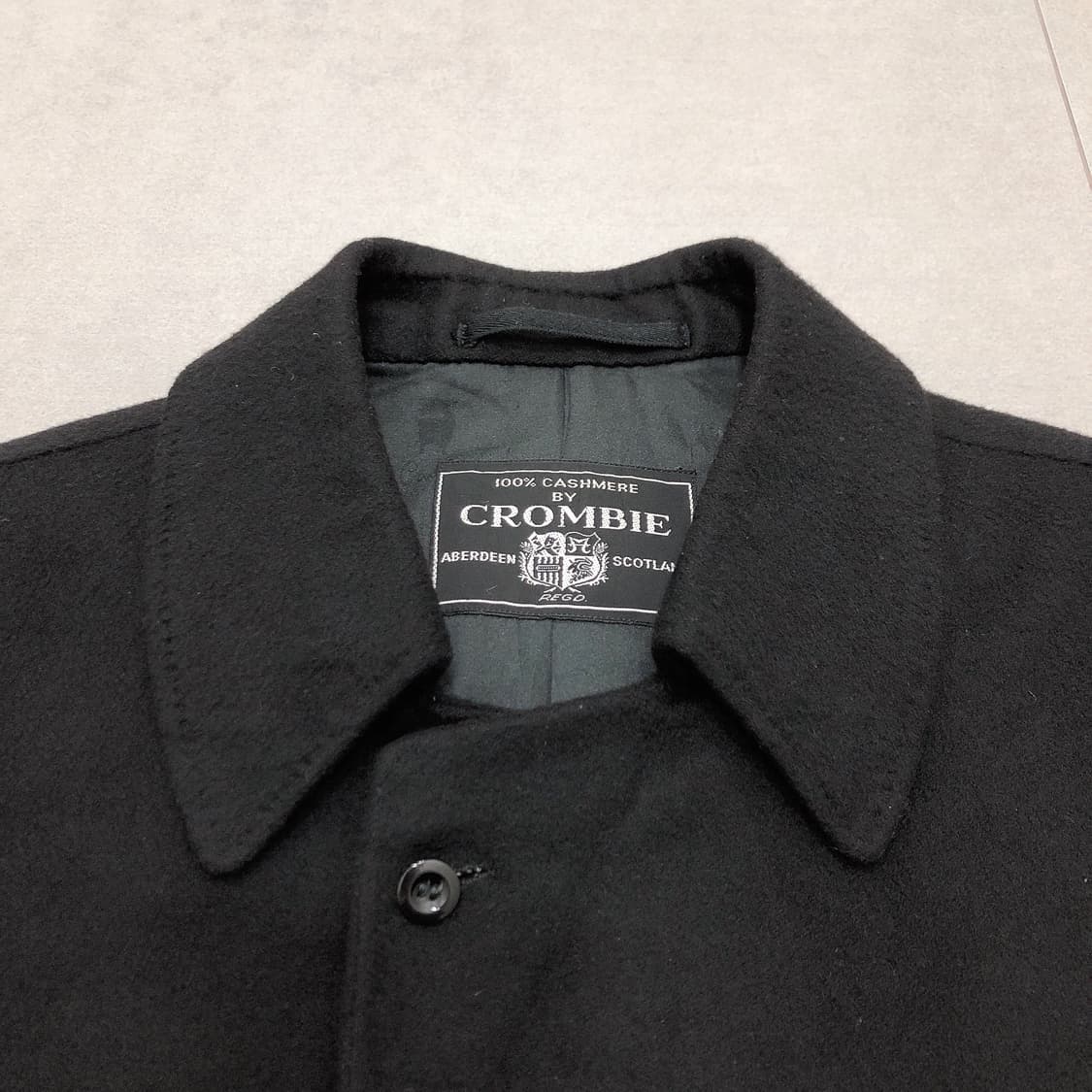 크롬비 crombie 캐시미어100 비스포크 테일러 코트 블랙 상품이미지2